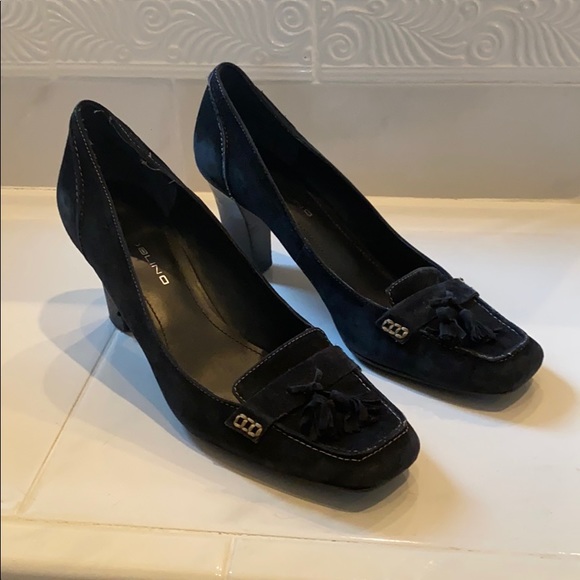Bandolino black tassel pumps - Picture 1 of 5